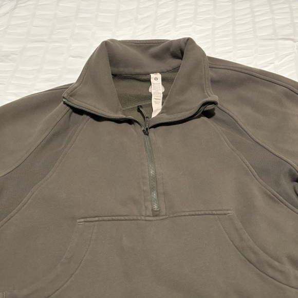 Lululemon Athletica Army Green Half-Zip Sweatshirt - Picture 3 of 7